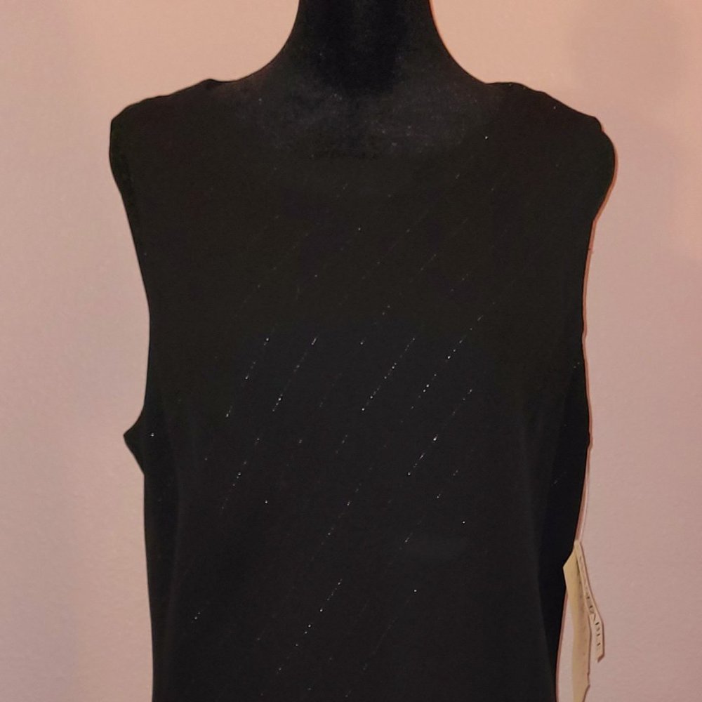 NORTON MCNAUGHTON BLACK V-NECK DRESS
